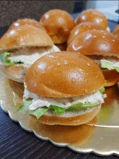 Una foto de Sándwich de pollo