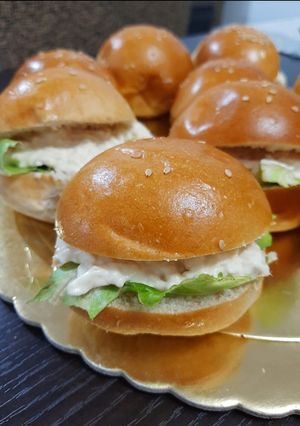 Una foto de Sándwich de pollo
