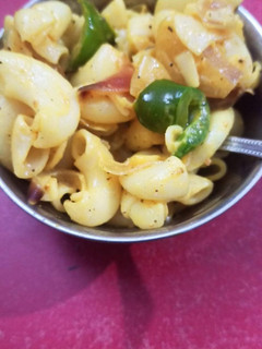 मैकरॉनी (Macaroni recipe in hindi) रेसिपी मुख्य फोटो