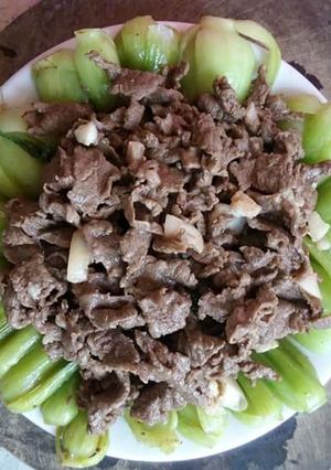 Hình của món Cải chíp xào thịt bò.