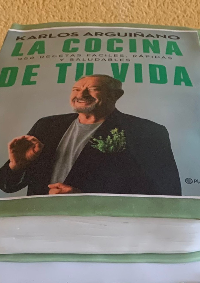 Una foto de Tarta libro,la cocina de tú vida