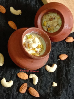 मटका मलाई कुल्फी (Matka malai kulfi recipe in hindi) रेसिपी मुख्य फोटो