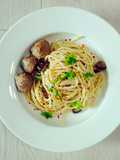 Spaghetti Aglio e Olio with Meatballs