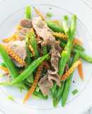 Đậu cô - ve xào thịt nạc