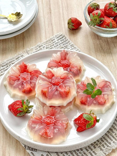 Foto resep Puding Jelly Strawberry