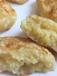 Una foto de Patates amb parmesà 🥔🧀☘️