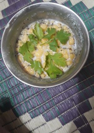 A picture of Bundi ka raita.