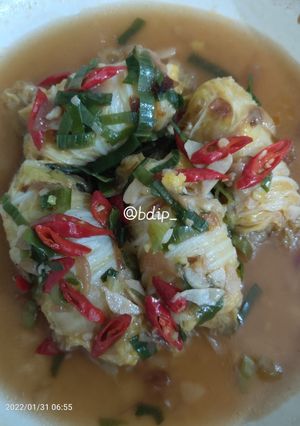 Foto resep Nasi kuning gulung sawi putih