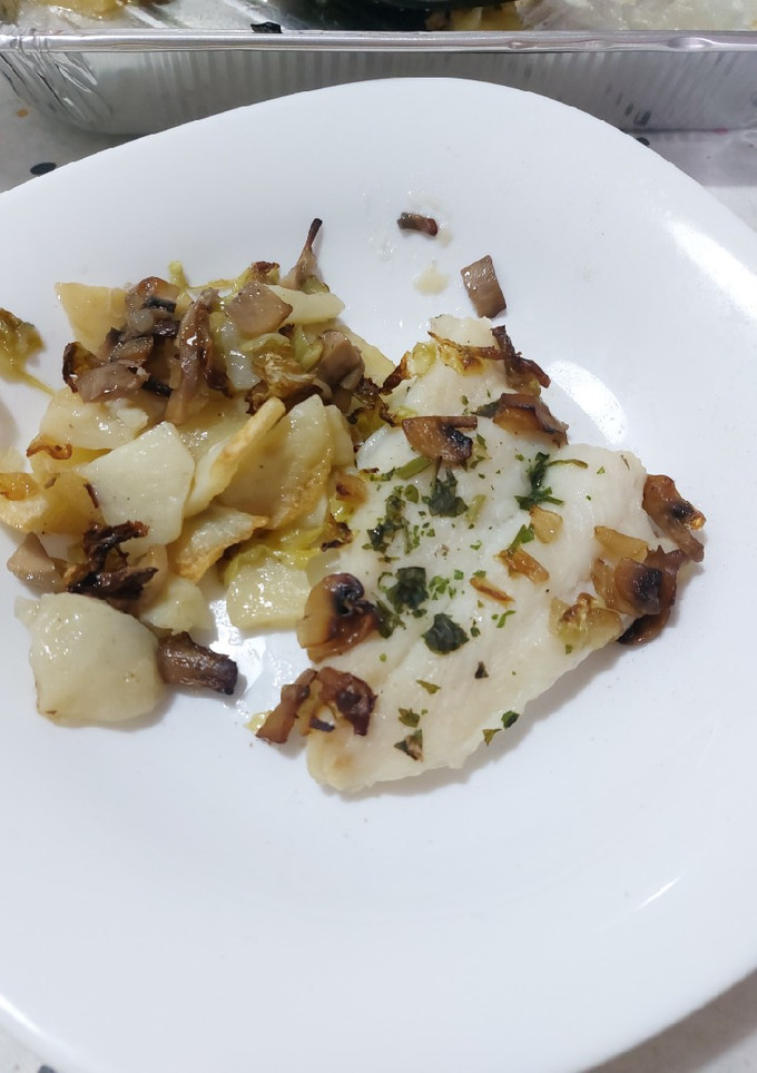 Una foto de Panga al horno con verduritas