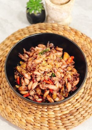 Foto resep Tumis Cumi Asin Cabe Ijo