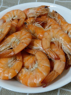 蒜香啤酒蝦 的食譜成品照片
