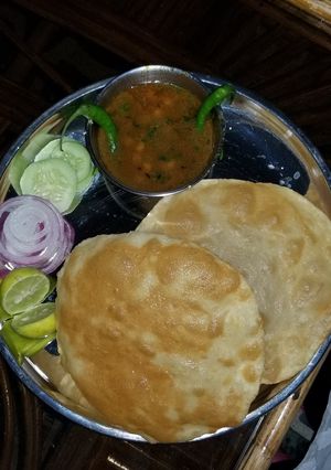 A picture of Amritsari chole bhature.