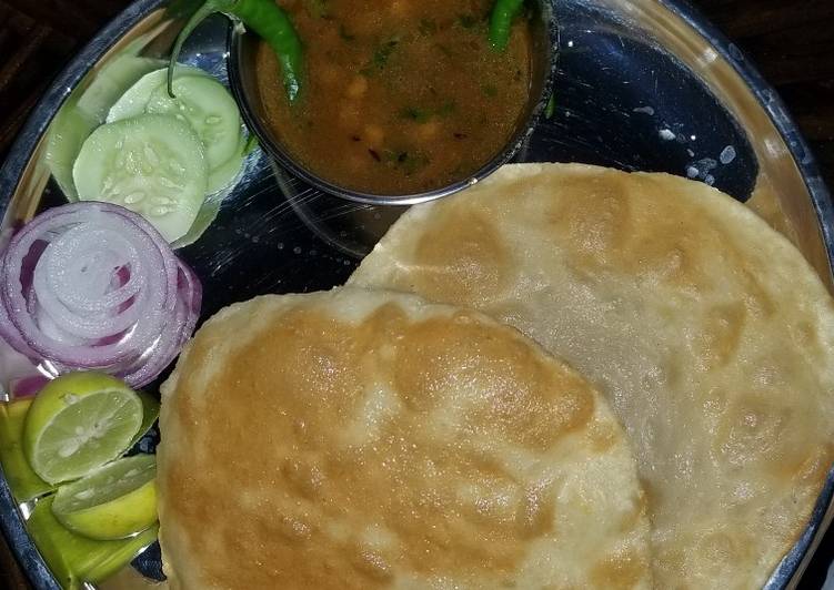 Amritsari chole bhature