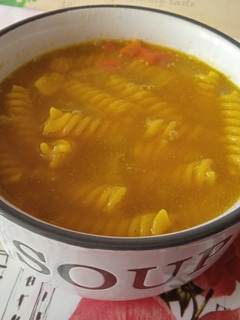 Foto principal de Sopa de verduras y fusilli