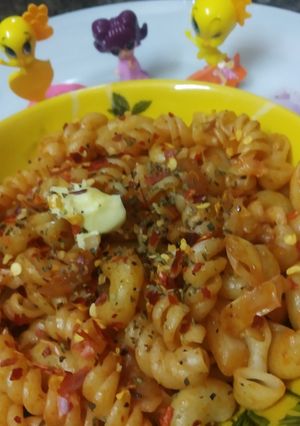 पास्ता (pasta recipe in Hindi) रेसिपी मुख्य फोटो