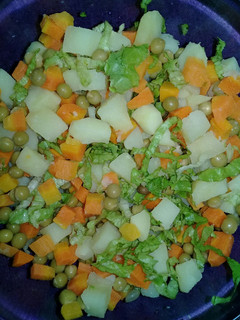 Una foto de Ensalada de papa!!! 😉🍜