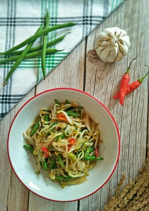 Foto resep Oseng Tauge dan Buncis
