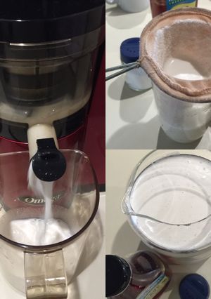 Una foto de Leche de almendras hecha en casa