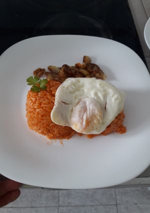 Una foto de Arroz a la cubana