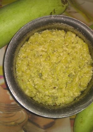 लौकी का हलवा (Lauki ka halwa recipe in Hindi) रेसिपी मुख्य फोटो