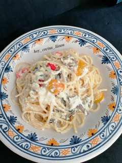 Una foto de Spaghetti cremosos