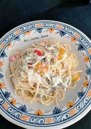 Una foto de Spaghetti cremosos