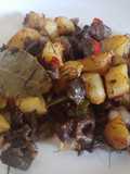 Frit Mallorqui amb vedella i xot. Frito de puntas de solomillo ternera y cordero
