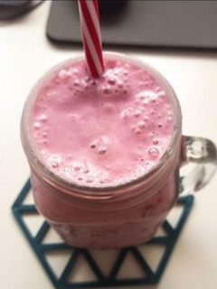 Una foto de Smoothie de frutos rojos