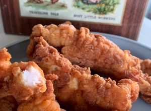 Una foto de Tiras de Pollo (Estilo Kfc)🍗