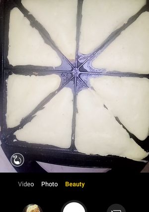 A picture of Toaster caked.