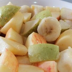 A picture of Nashpati khatti meethi Chaat.