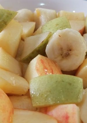 A picture of Nashpati khatti meethi Chaat.