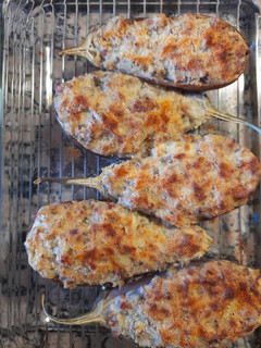 Una foto de Berenjenas rellenas de champiñones
