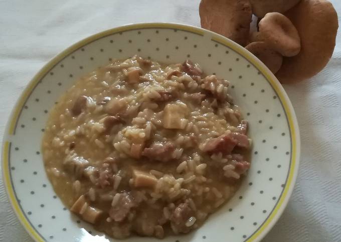 Come a Fai  Preferito Risotto con funghi e salsiccia di Norcia