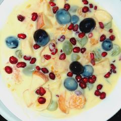 A picture of Vanilla fruit Custard.