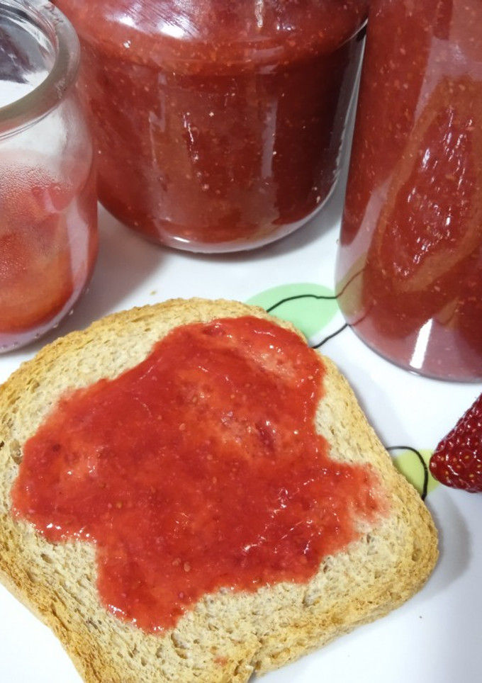 Una foto de Mermelada de fresa 🍓