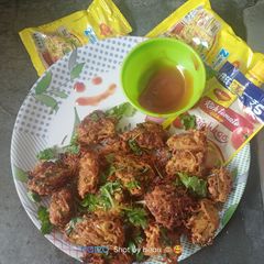A picture of Cabbage Pakora.