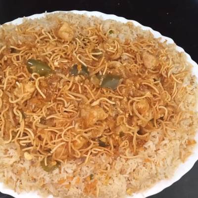 American chop suey with fried rice-image