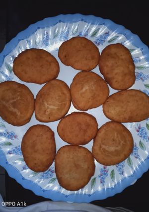 A picture of Cinnamon lemon zest mandazi *sugar free*.