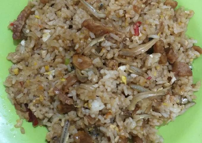 82.Nasi Goreng Ikan Teri Tempe