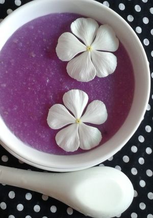 Hình của món Chè Khoai Tím.