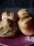 Bollos de leche condensada