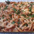 Macarrones al horno con salchicha y calabacín