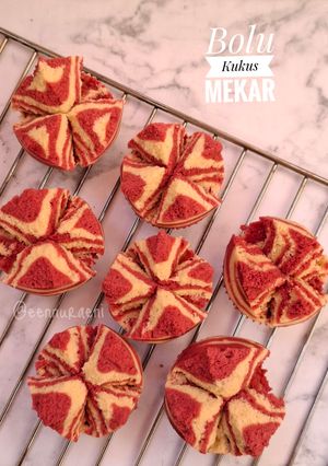 Foto resep Bolu Kukus Merah Putih