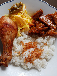 Foto resep Nasi uduk rice cooker