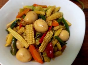 Foto resep Tumis Putren Telur Puyuh Cabai Hijau
