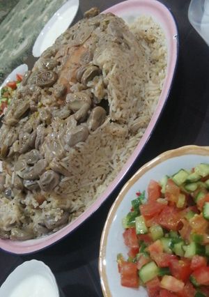 صورة لوصفة مقلوبه الفول الأخضر