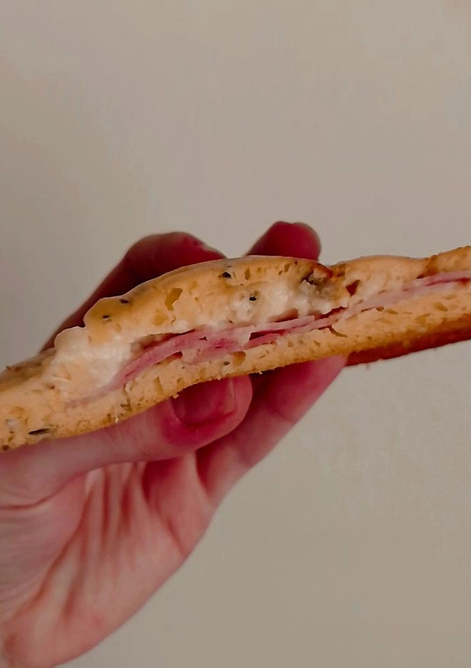 Una foto de Pan relleno express