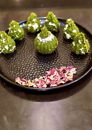 A picture of Paan Gulkand Modak.