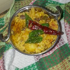 A picture of Kadamba sadam.